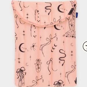 BAGGU 13/14” Ballet Icons Laptop Sleeve NEW NWT LAST ONE